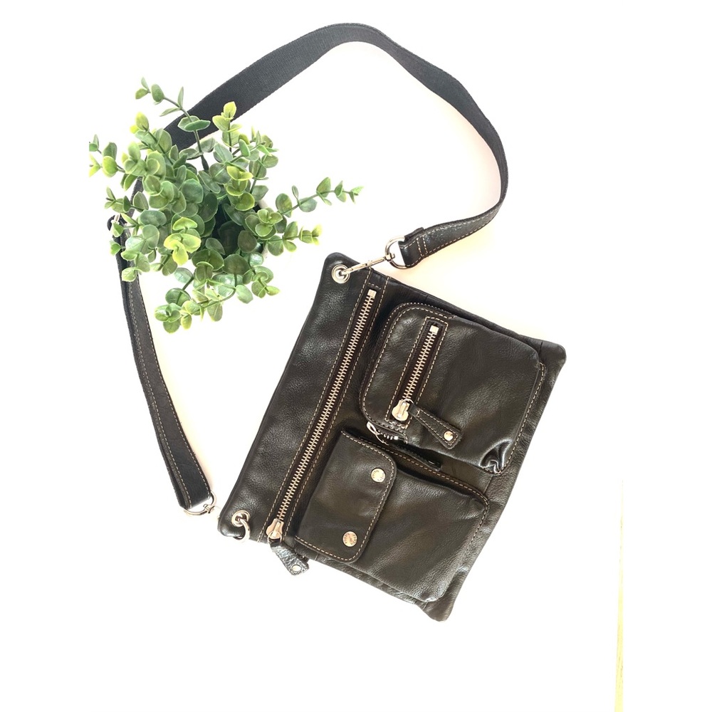 Fossil Sutton Black Leather Crossbody
